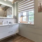 בית נופש Summer Diek Reetdachhaus Summerdiek 10 *