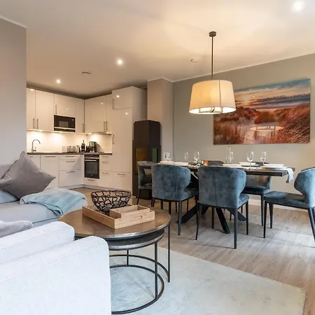 Summer Diek Reetdachhaus Summerdiek 10 *