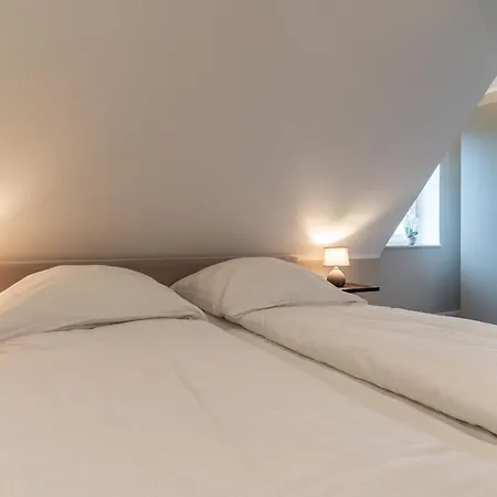 Summer Diek Reetdachhaus Summerdiek 10 Дом отдыха *