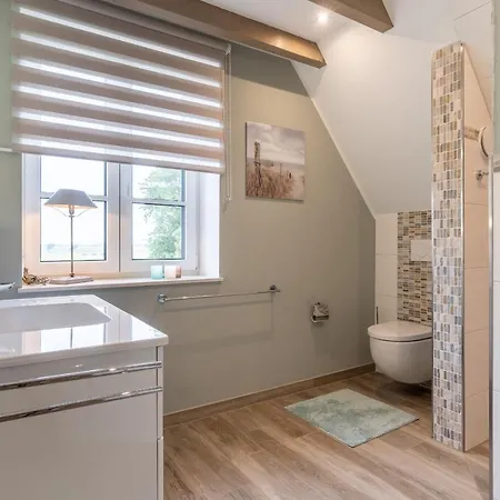 Summer Diek Reetdachhaus Summerdiek 10 Дом отдыха